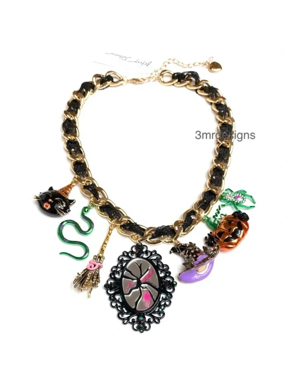 NWT Betsey J. 💋WITCHY LACE FRONTAL CHARMS Gold Tone Glass Crystals Necklace